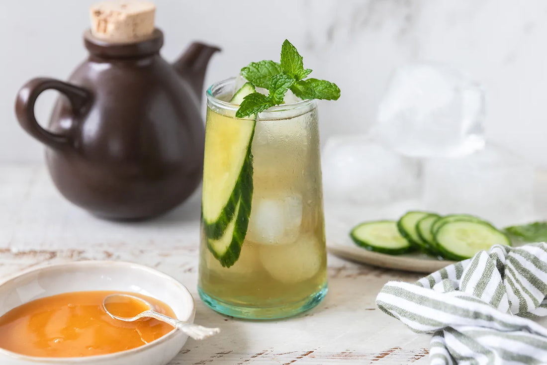 Green Tea, Mānuka Honey and Mint Cooler