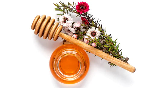 jar of honey with manuka floral